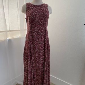 Dress Barn Sleeveless Midi Dress in Maroon Floral